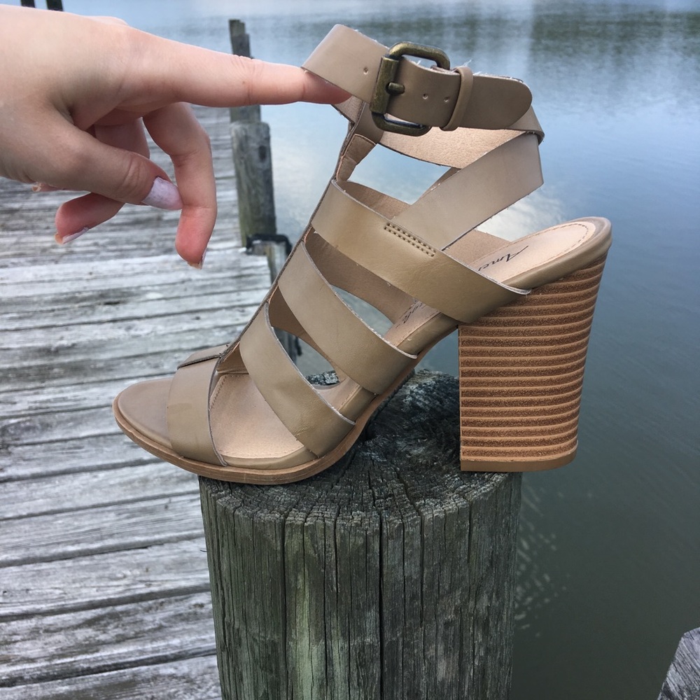sandals high heels wrap 8 1/2 8.5 8 .5 American